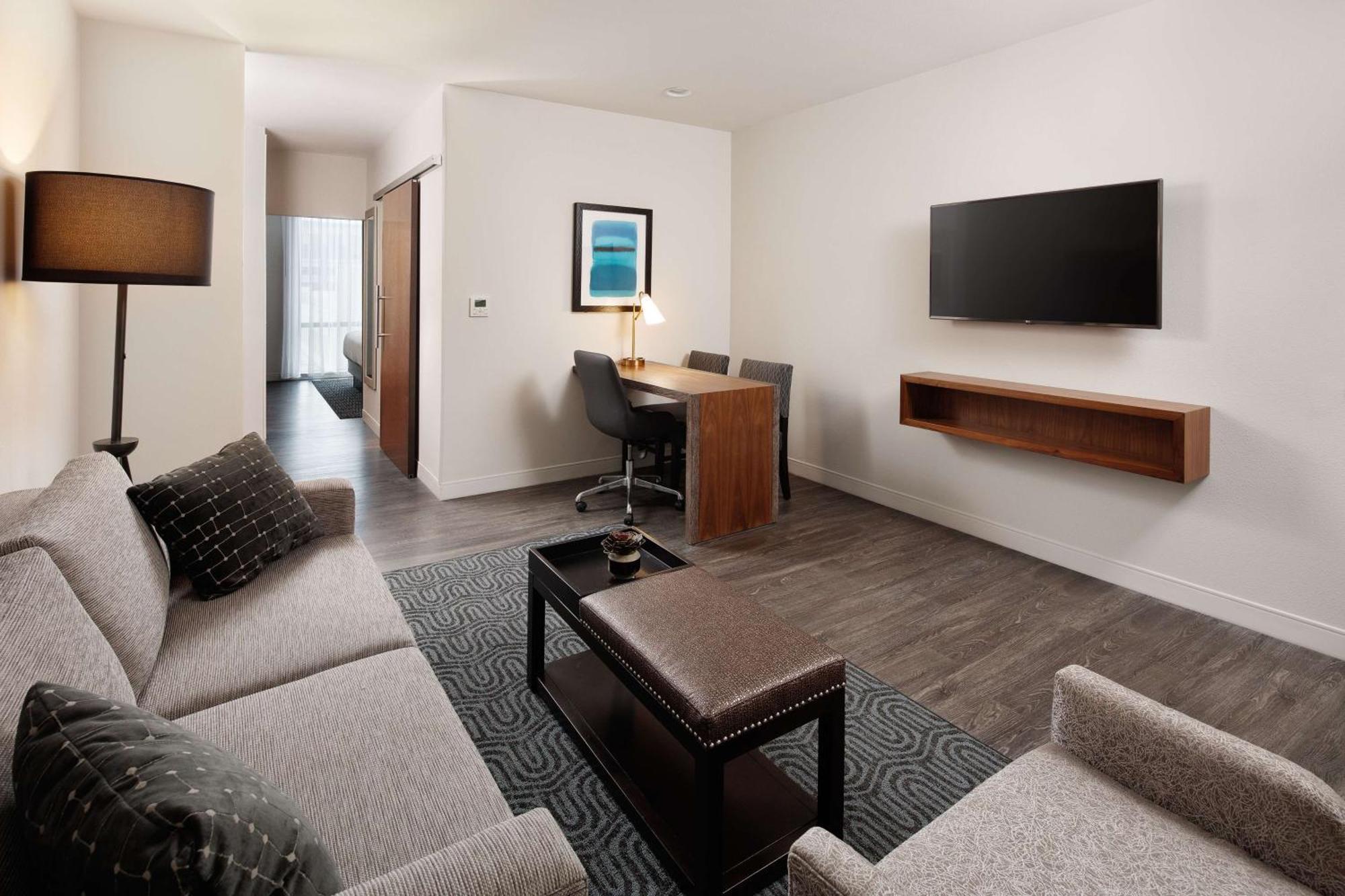 Embassy Suites Amarillo Downtown Esterno foto